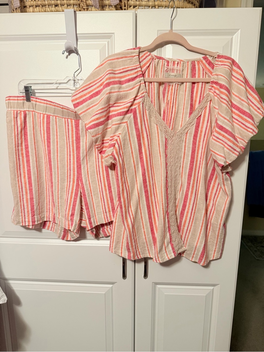 Cupio Pink & Cream Striped Lounge Set